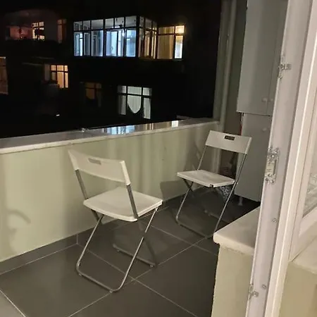 In The Center, Comfortable, Friendly And Fresh Flat