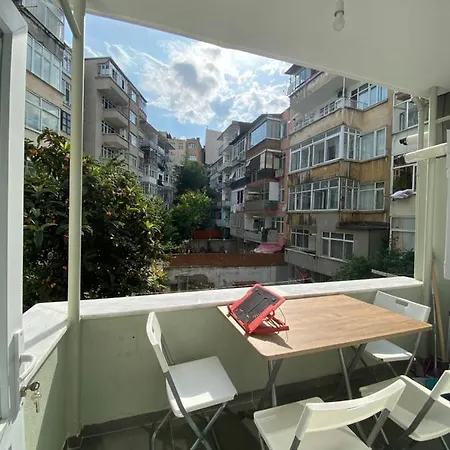 In The Center, Comfortable, Friendly And Fresh Flat アパート *